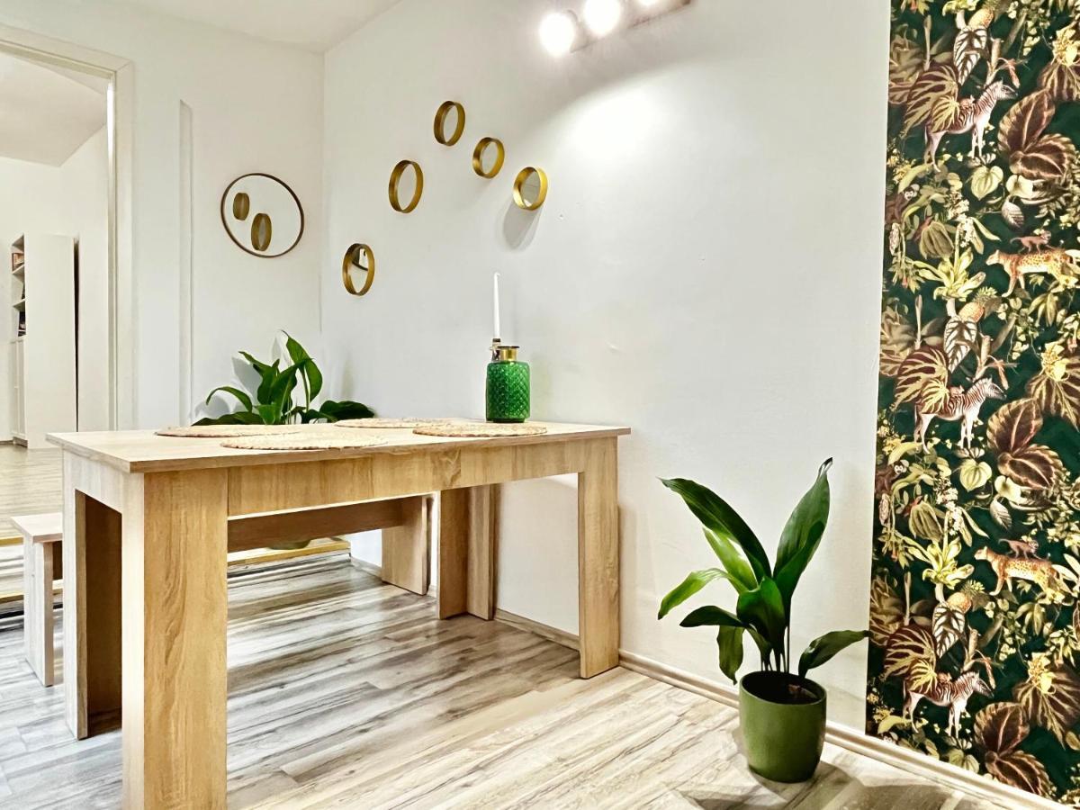Apartment Wellness - Sauna - 3 Schlafzimmer - 6 Personen - Zentrum Hannover